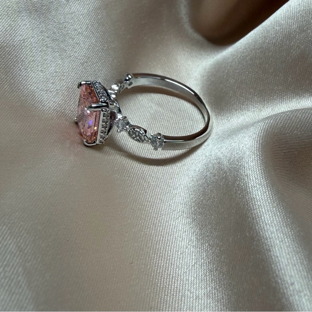 3CT Pink High Carbon Diamond Hidden Halo Radiant Cut Engagement Ring - Picture 5 of 6